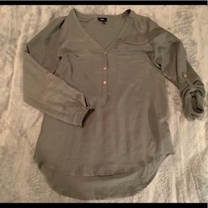 This was my FAVORITE top! Gorgeous green.